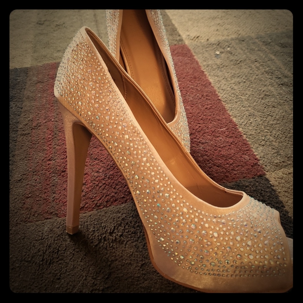 Prom shoes